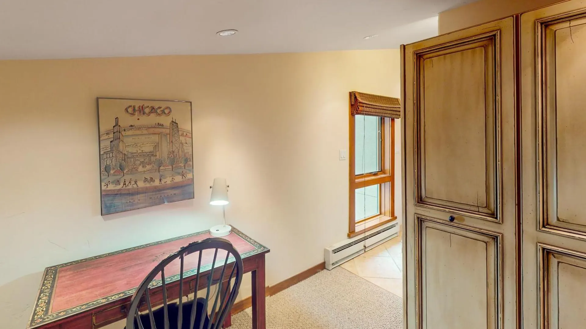 Red Sandstone Unit 26 Apartment *