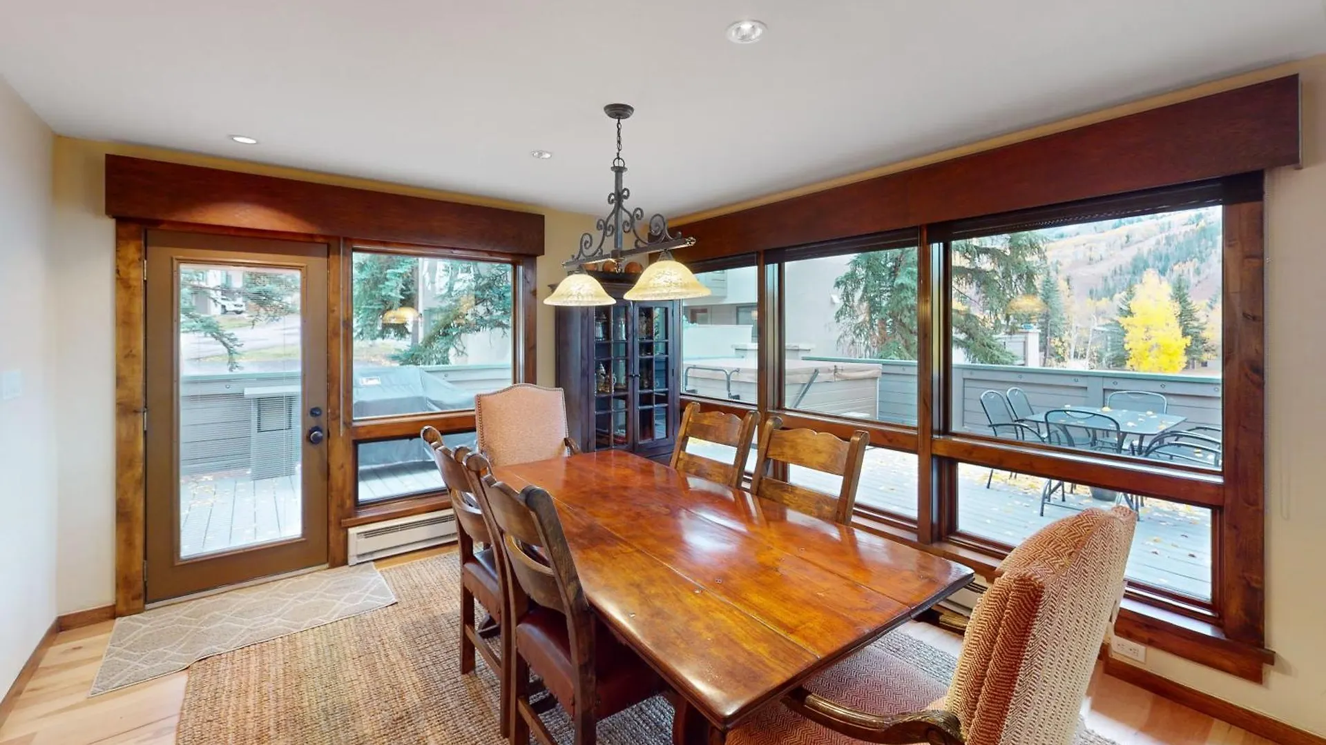 Red Sandstone Unit 26 Apartment Vail