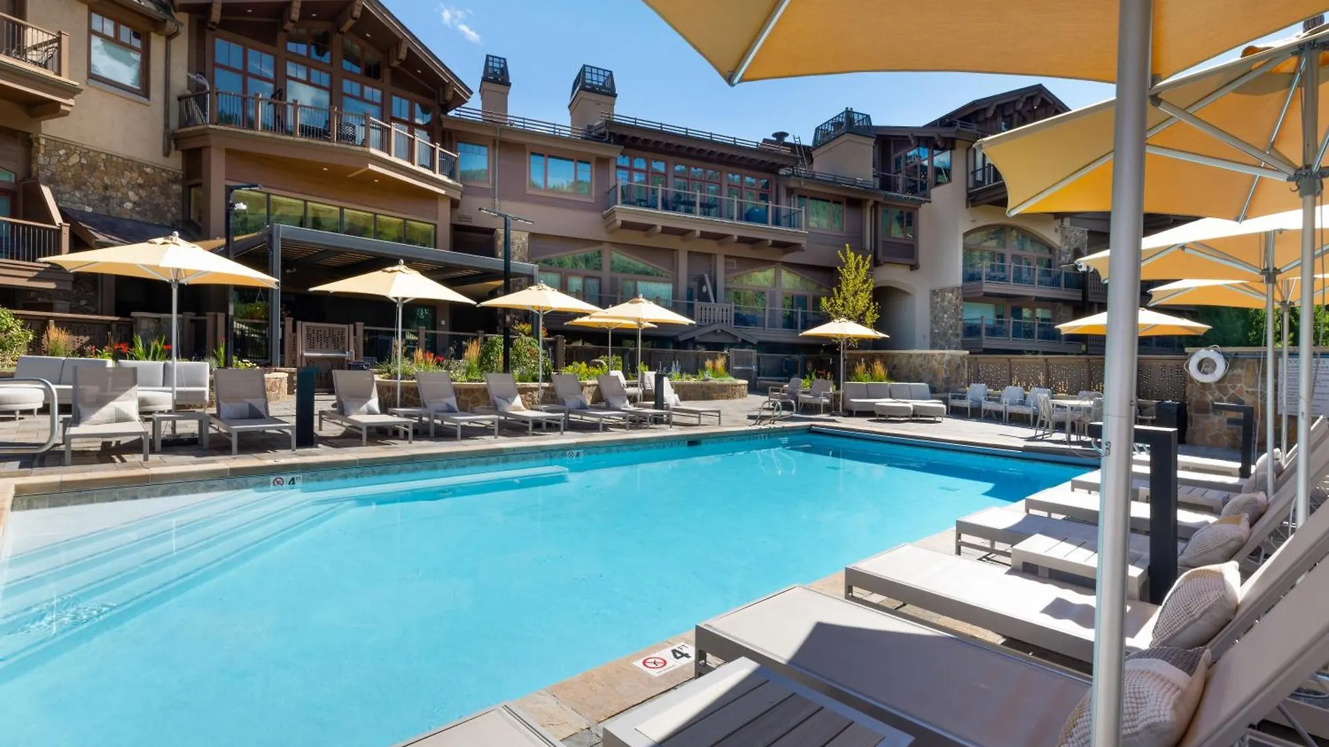 Manor Vail