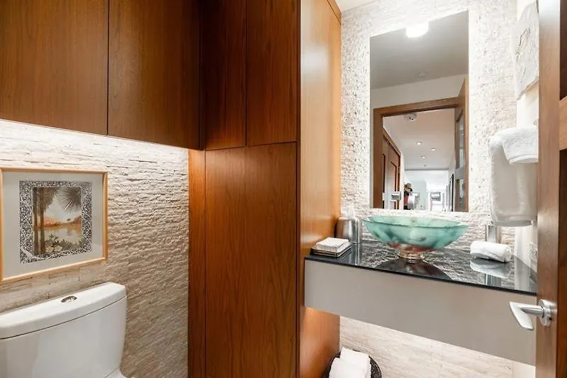Apartment Riverhouse #3 *