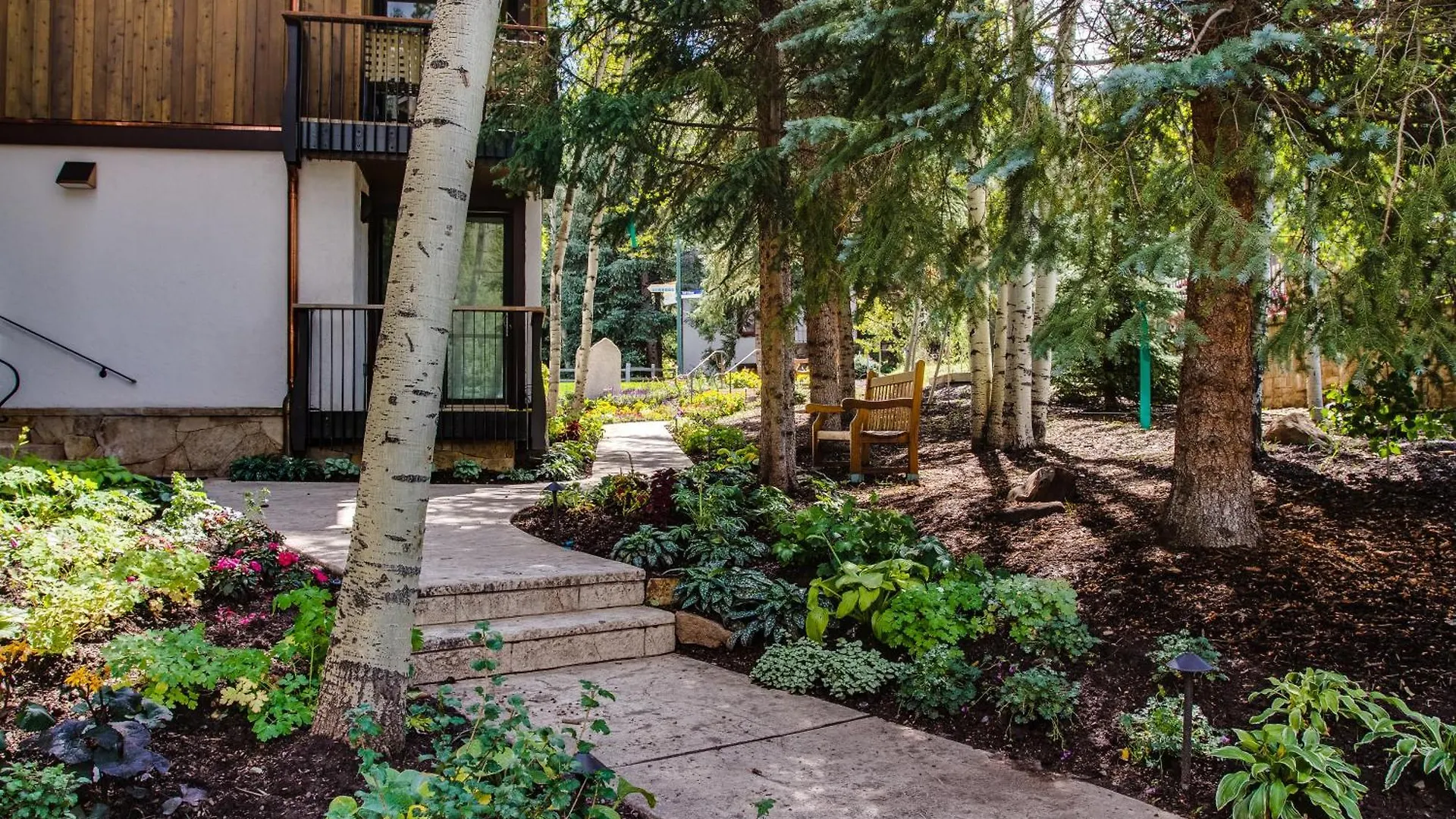 At Vail, A Rockresort Vail