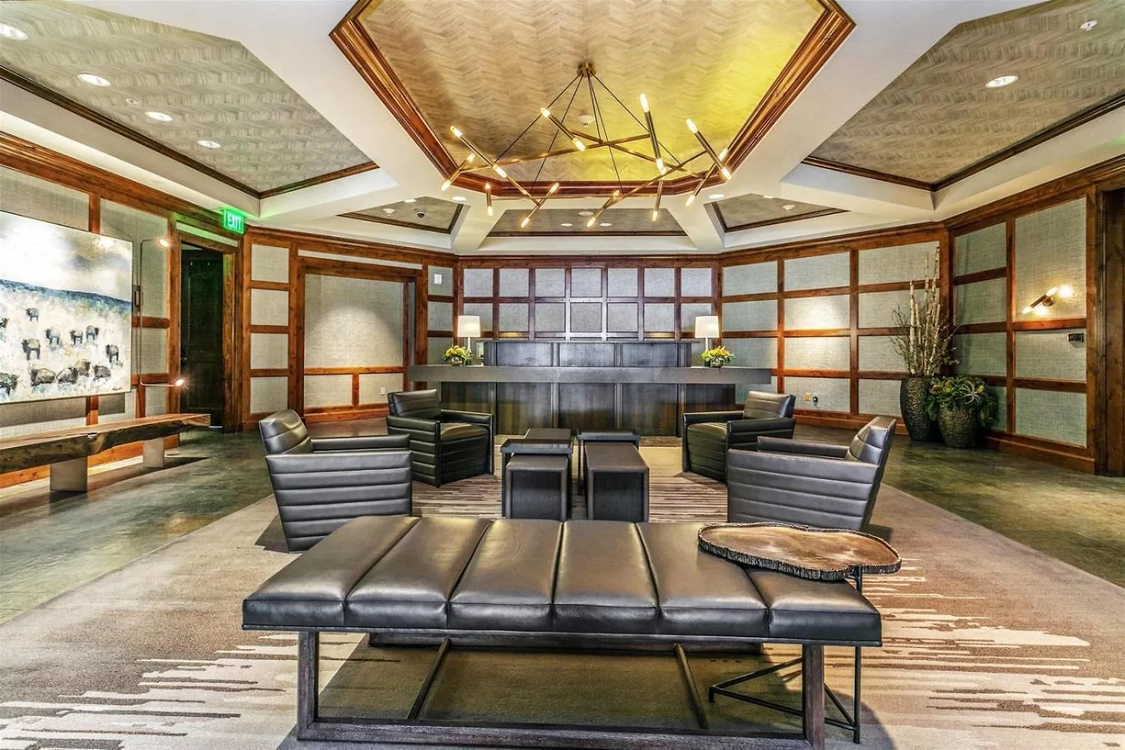 Ritz Carlton 3 Bedroom *