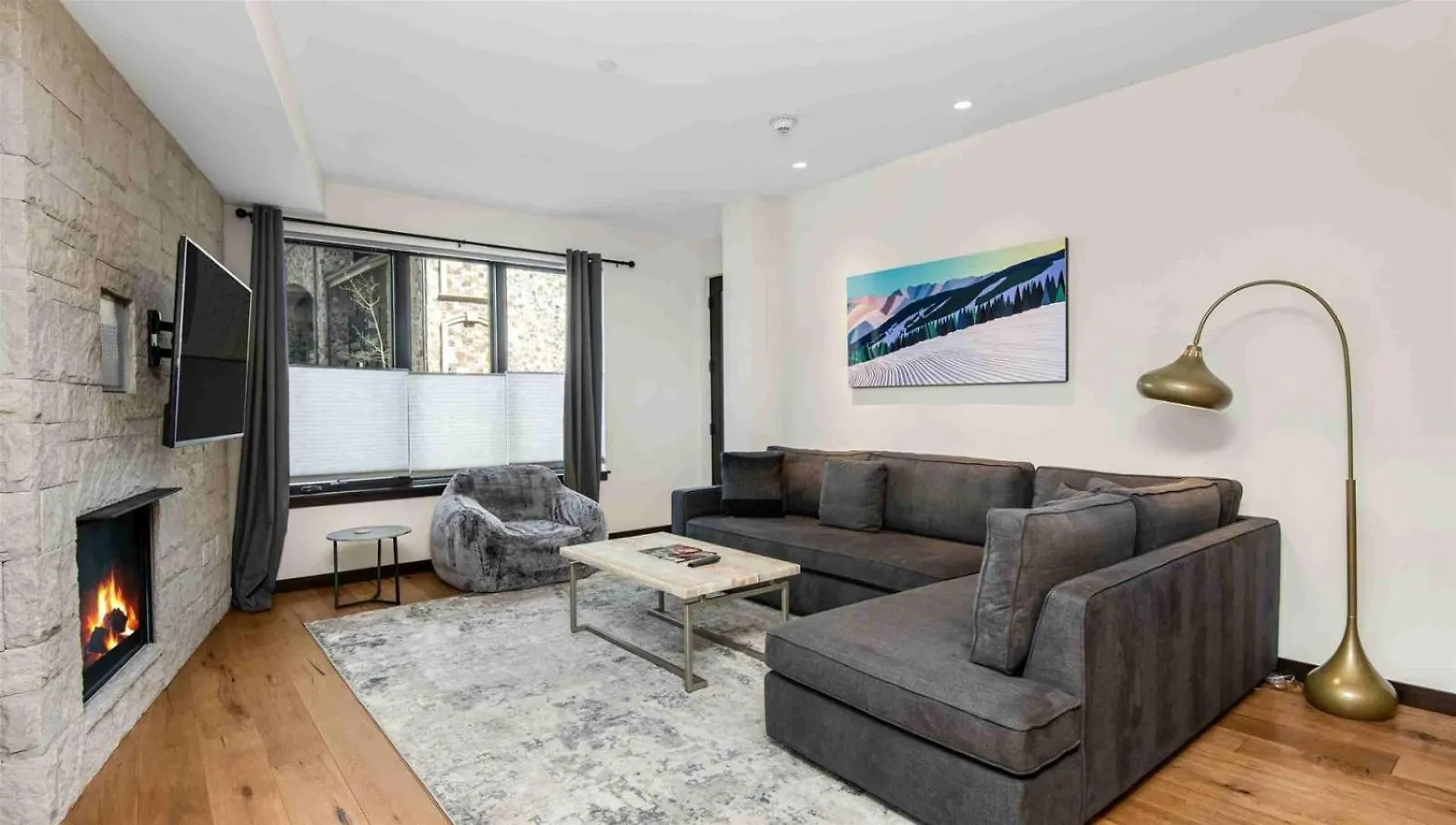 Apartment Modern 2 Bedroom Luxury In Lionshead Village Vail