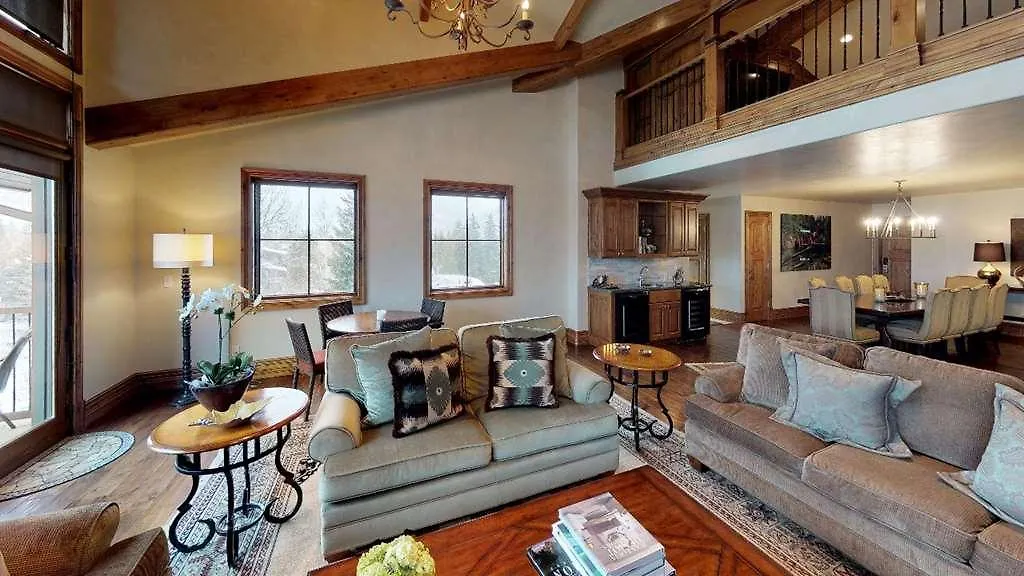 Manor * Vail