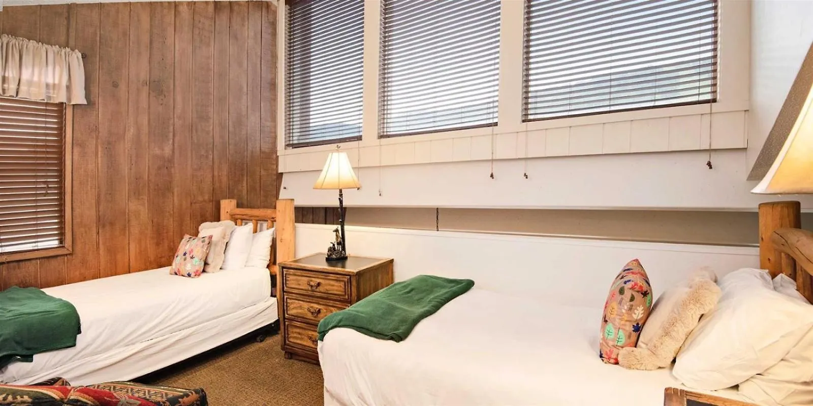 Apartment Vantage Point 3 Bedroom In Lionshead