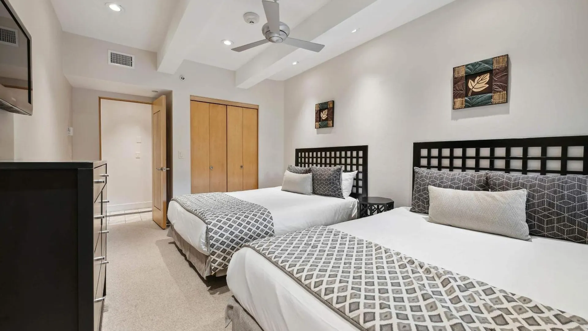 Apartment At Lionshead 350