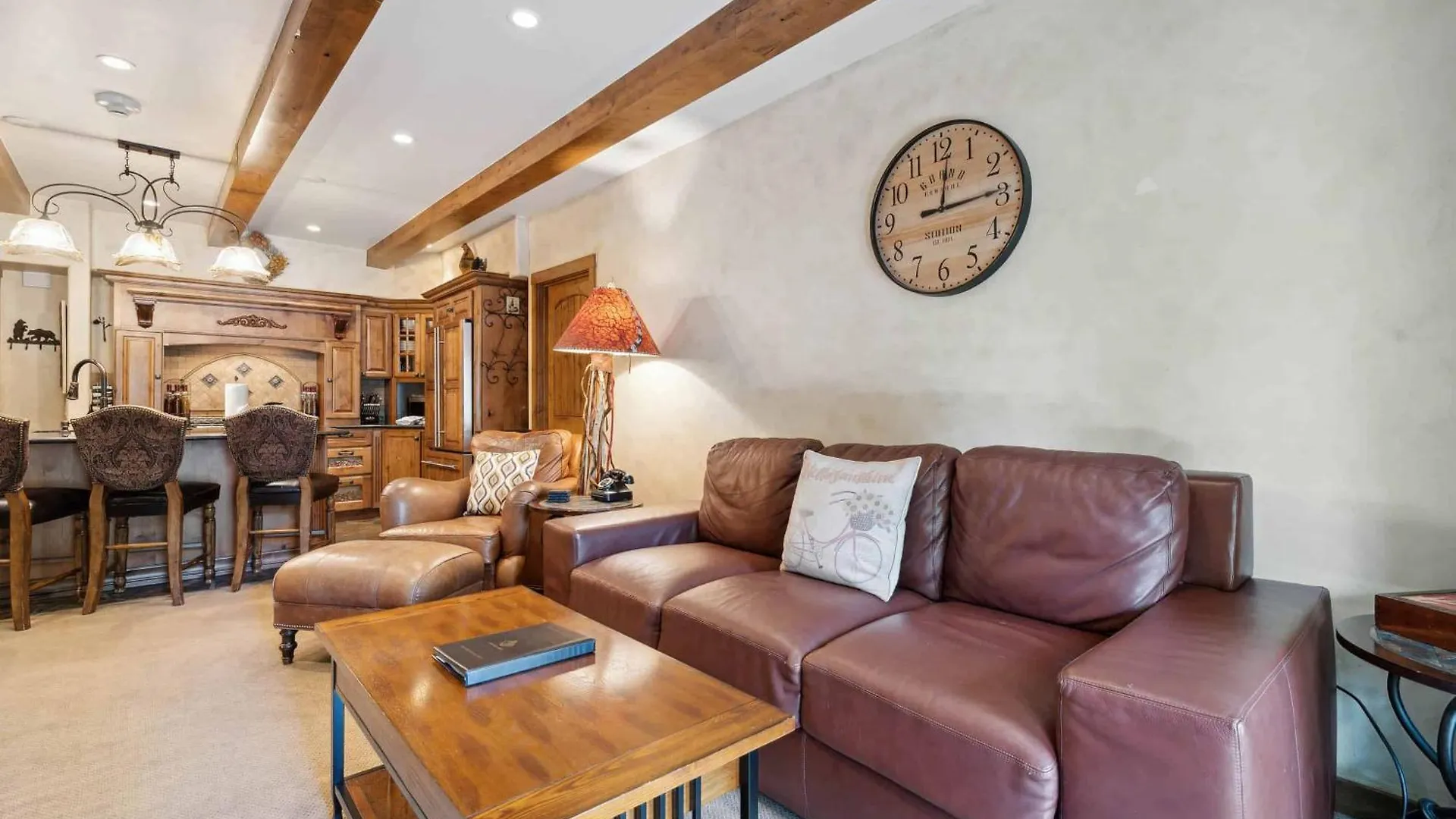 Apartment At Lionshead 230a *