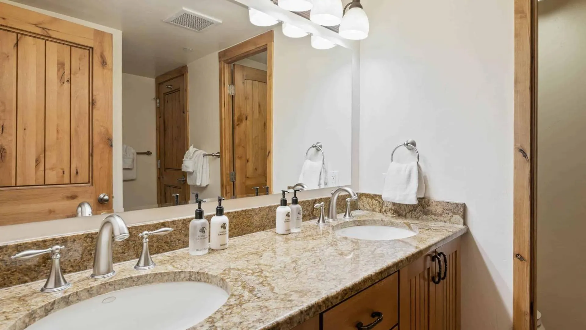 Apartment At Lionshead 150 Vail