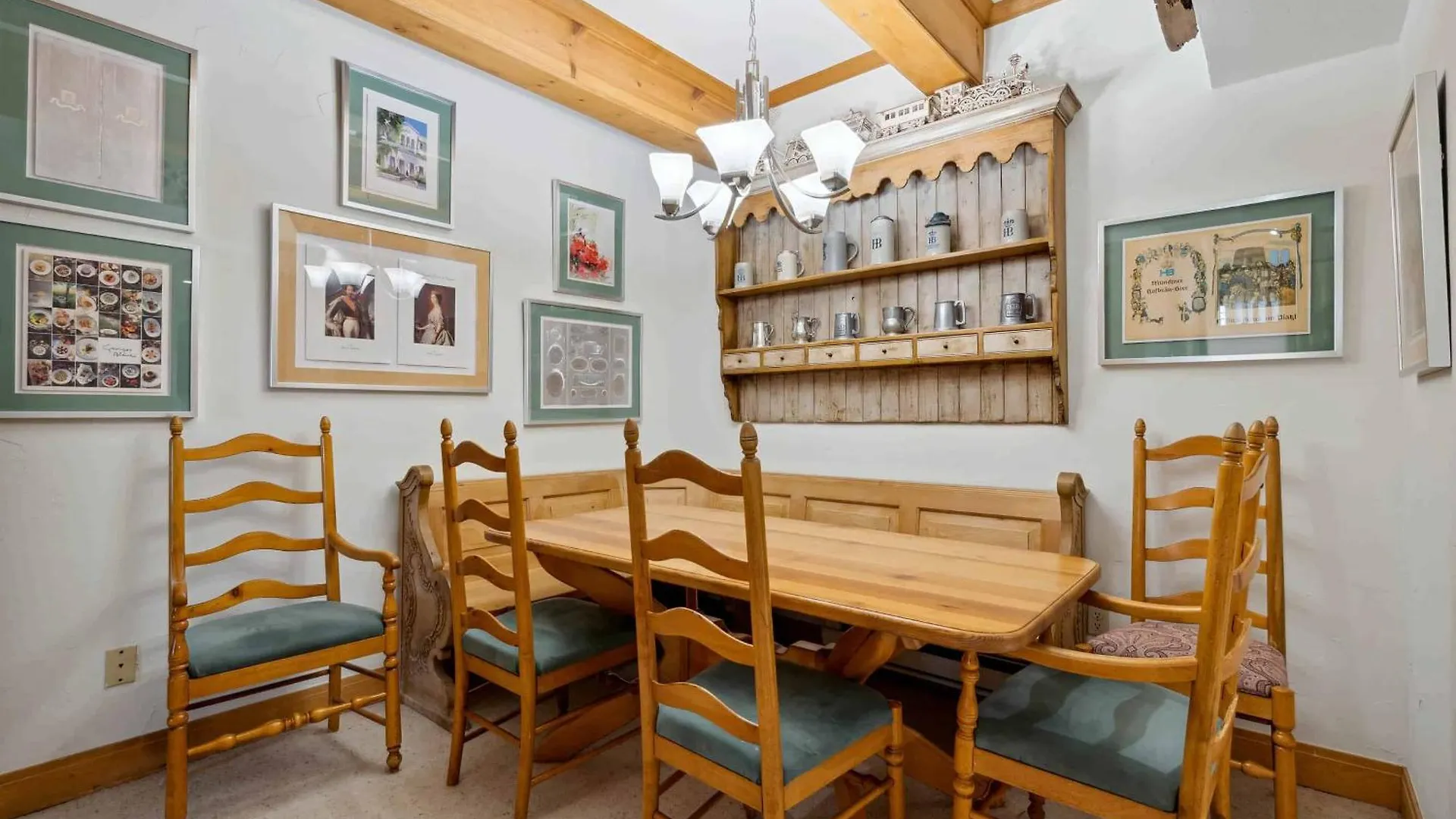 Apartment At Lionshead 160a
