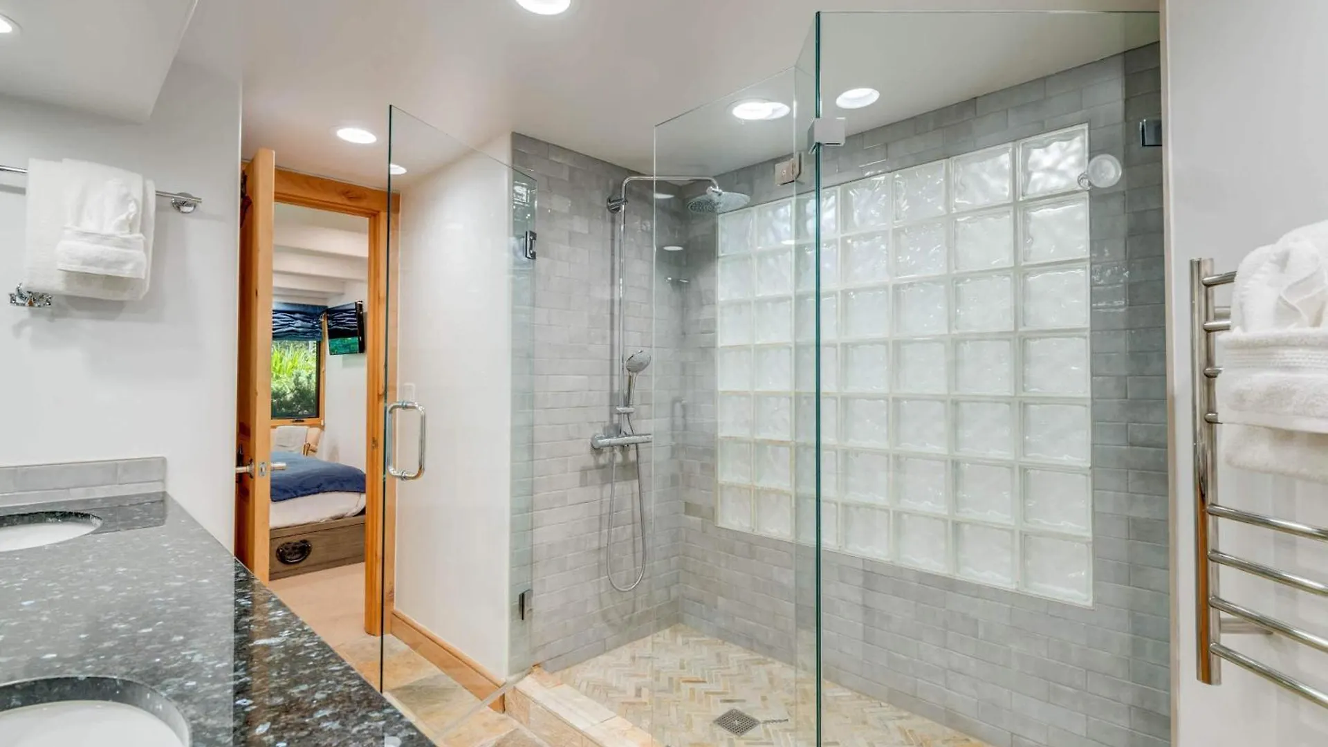 At Lionshead 101 Apartment Vail
