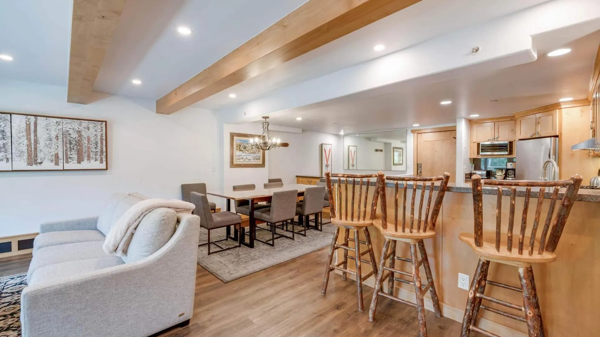 Apartment At Lionshead 101 *