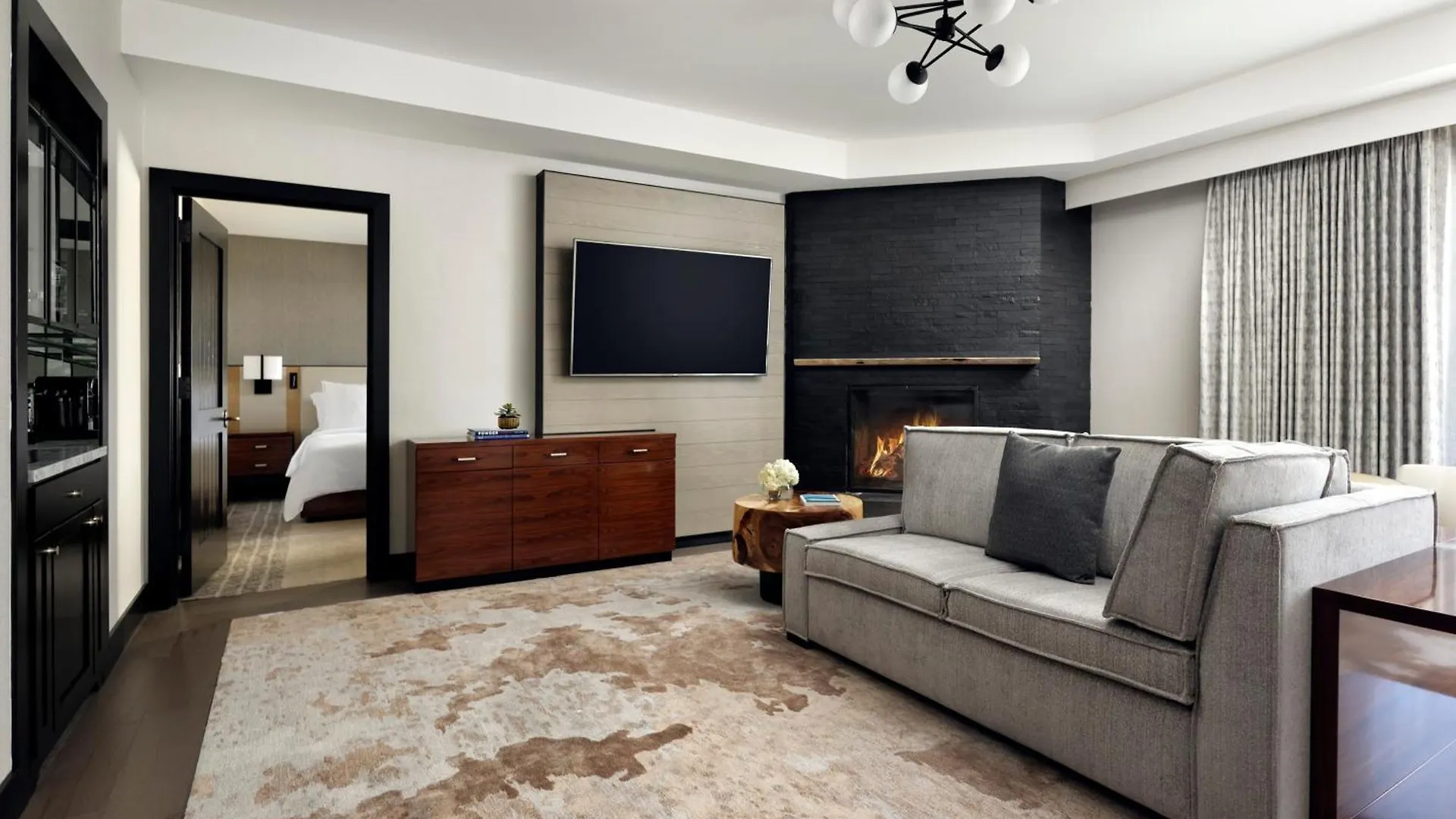 Four Seasons Semesteranläggning (resort) 5*