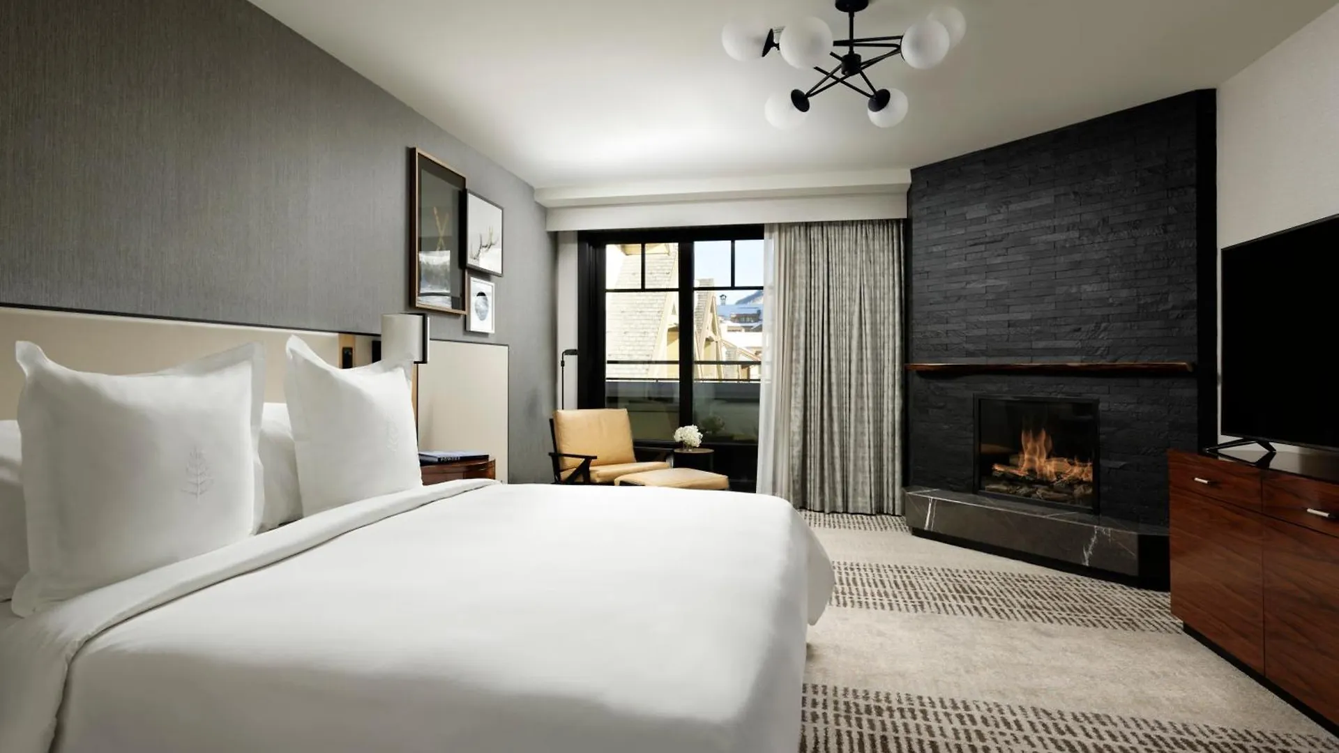 Four Seasons 5* Vail