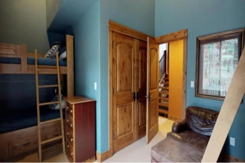 4 Bedroom Luxury Private In Vails Cascade Village With Mountain Views And Pool Access Holiday home Vail