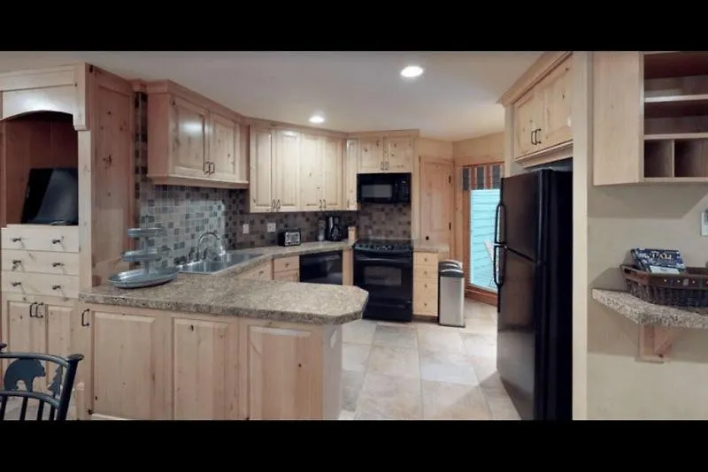 Apartment 3 Bedroom In Cascade Village Next To Chair Lift 20 And Shuttle Services To Village