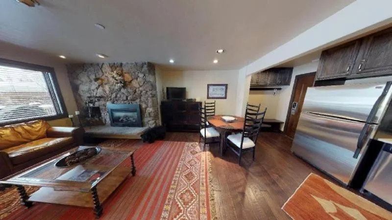 Apartment Slopeside 1 Bedroom Gold At Golden Peak In Vail