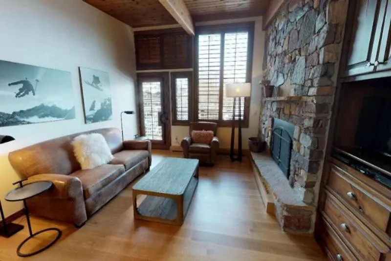 Slopeside 1 Bedroom Platinum-rated At Golden Peak