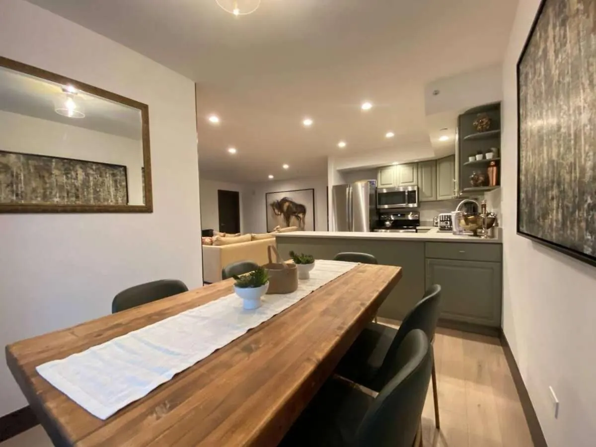 Apartment 3bdr In The Heart Of Lions Head Locker *