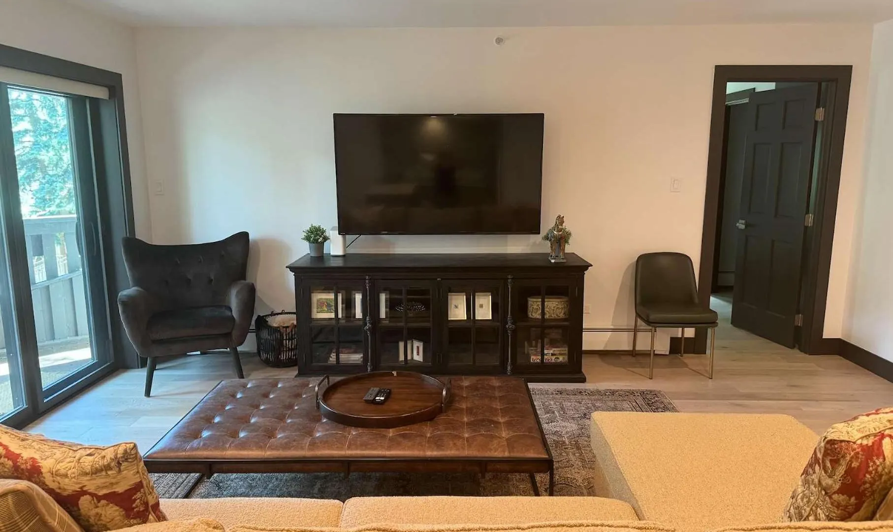 Apartment 3bdr In The Heart Of Lions Head Locker Vail