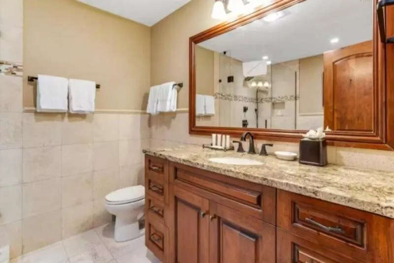 Apartment In, Out 3 Bedroom At The Eagle Bahn Gondola With Slopeside Pool Vail