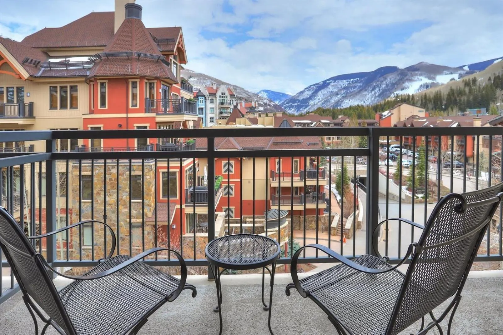 Luxury 2 Bedroom In Lionshead Village - Pool, Apartment