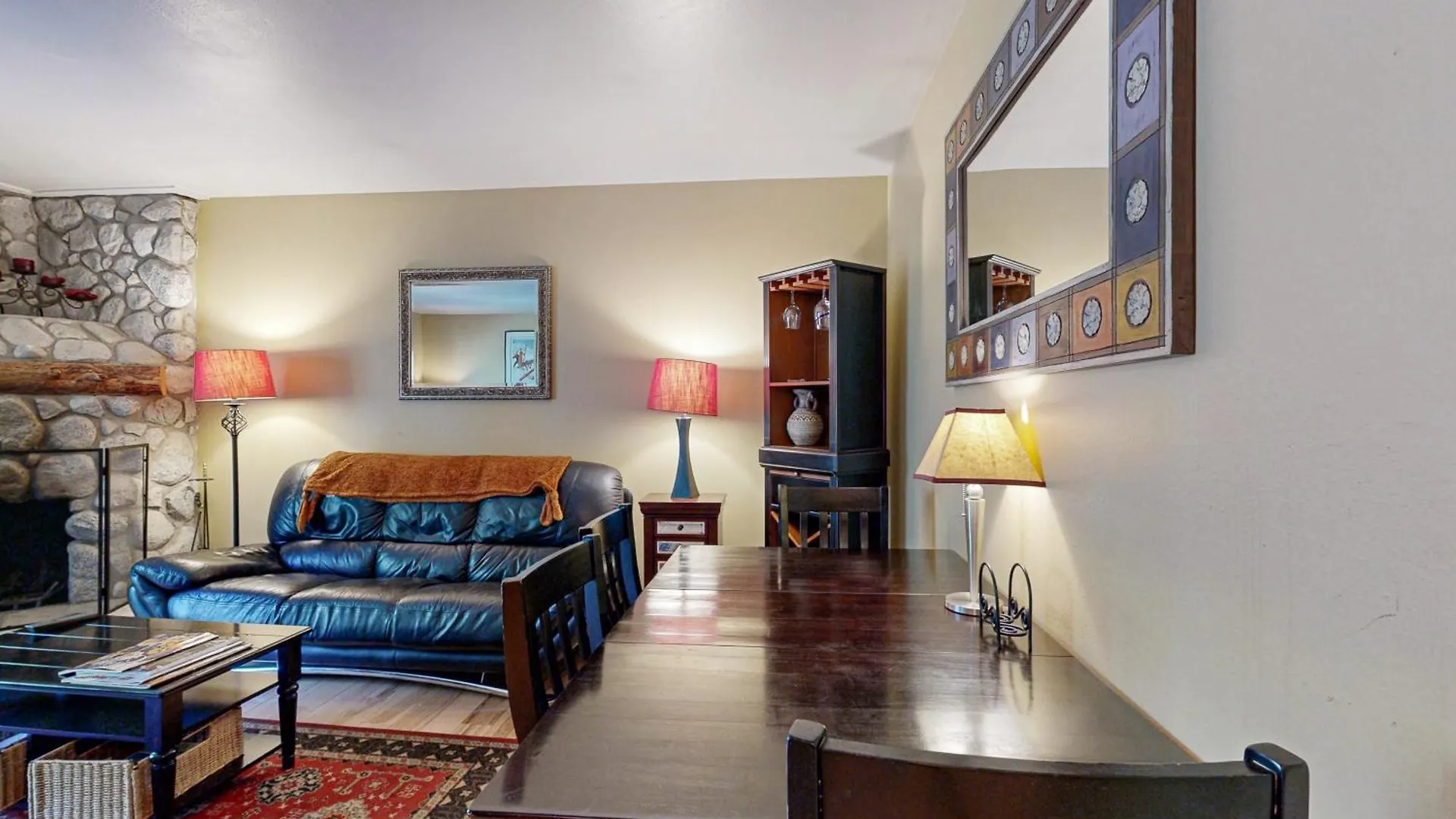 East Getaway Apartment