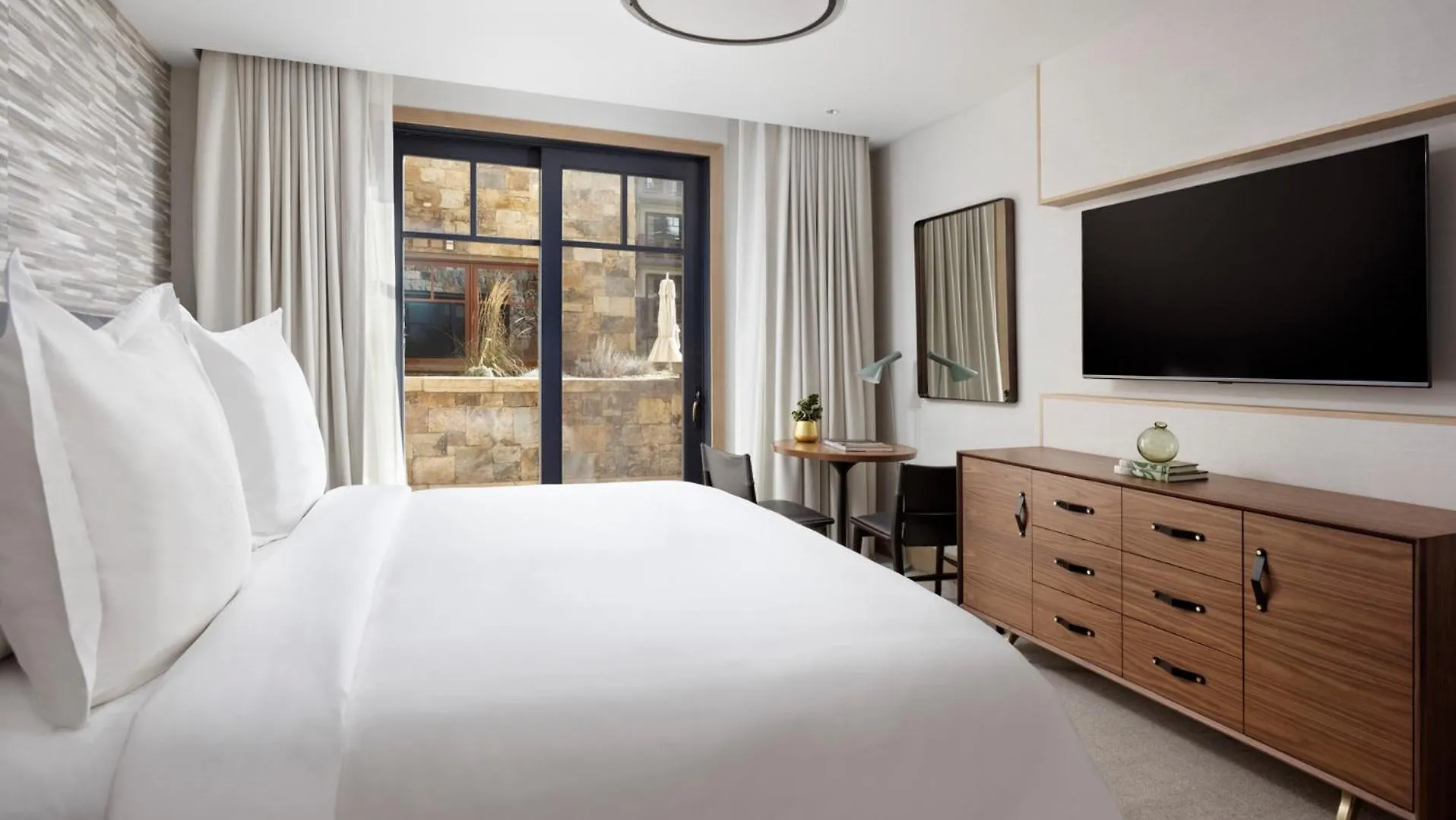 Semesteranläggning (resort) Four Seasons 5*