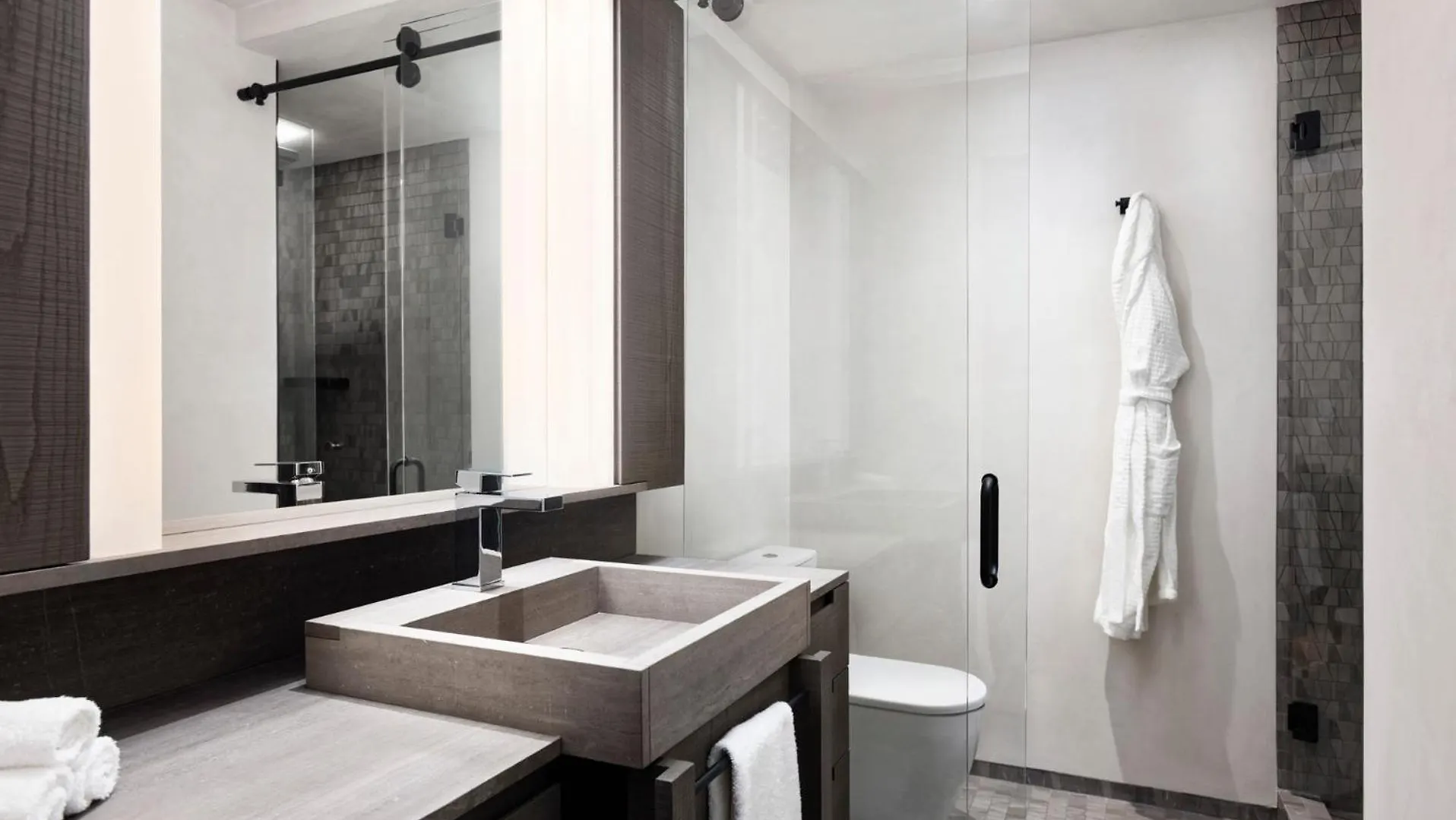 Four Seasons Resort 5*