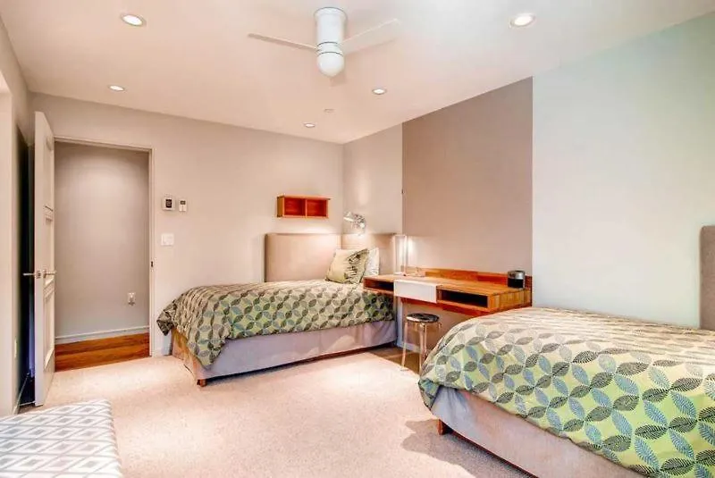 Village Plaza 305 By East West Hospitality * Vail