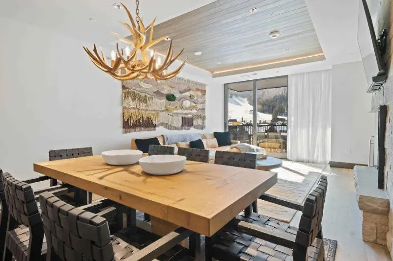 Altus 302 By East West Hospitality Vail