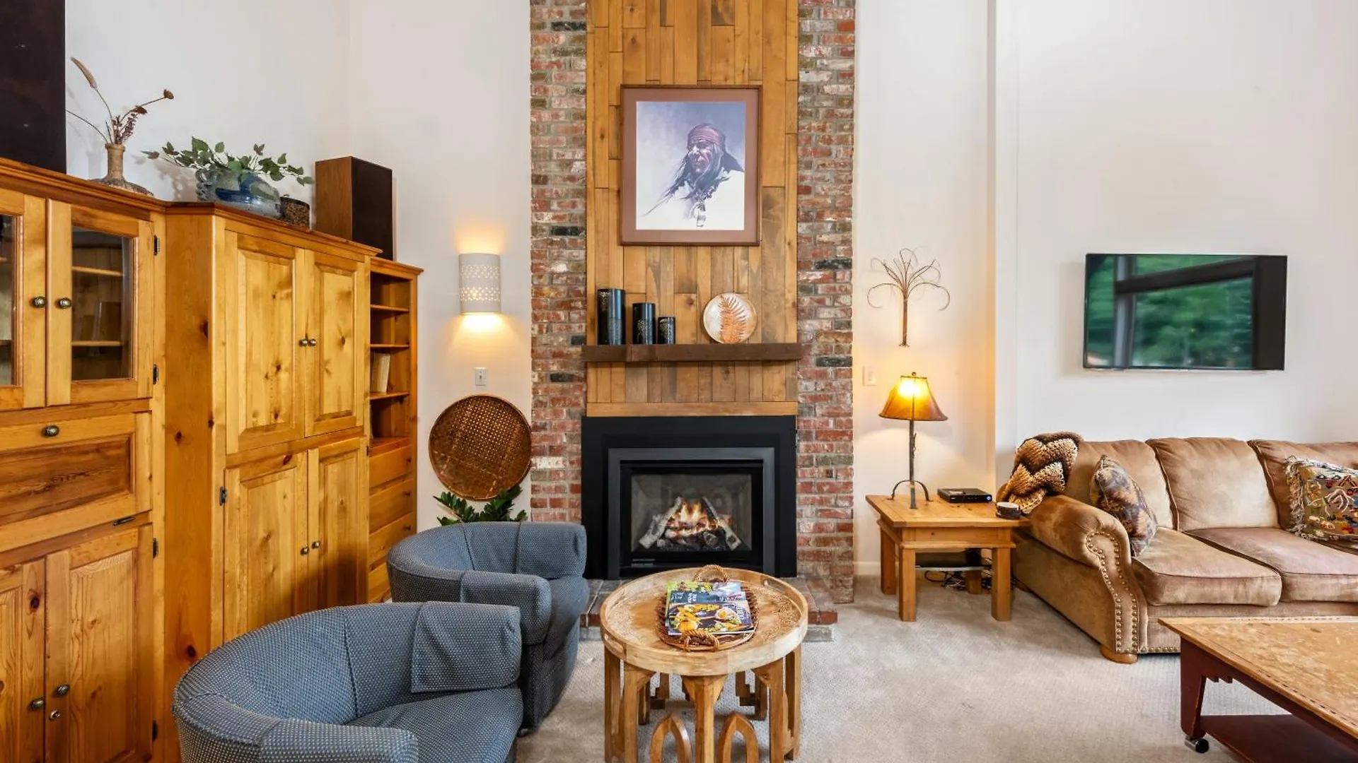 Christiania Condominiums- Coraltree Collection Resort Vail