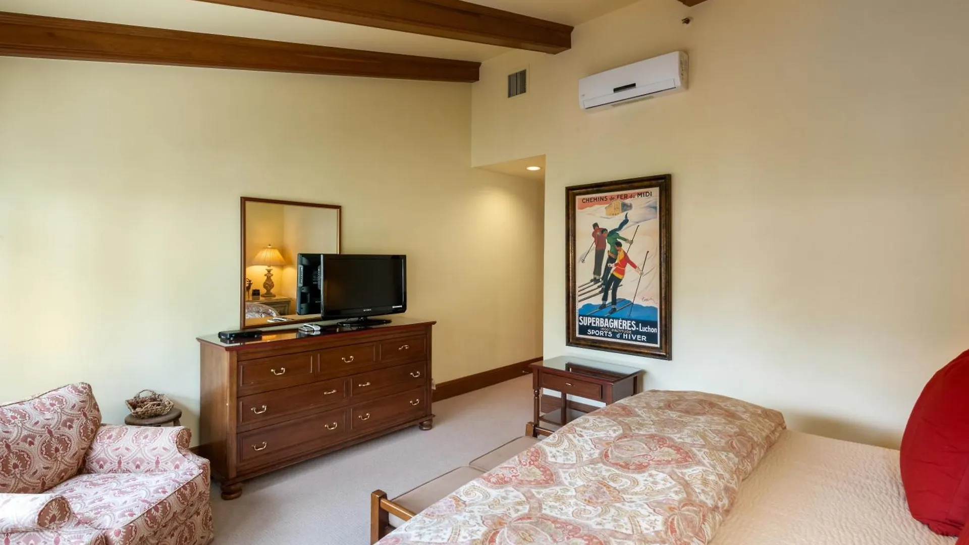 Christiania Condominiums- Coraltree Collection Resort 3*