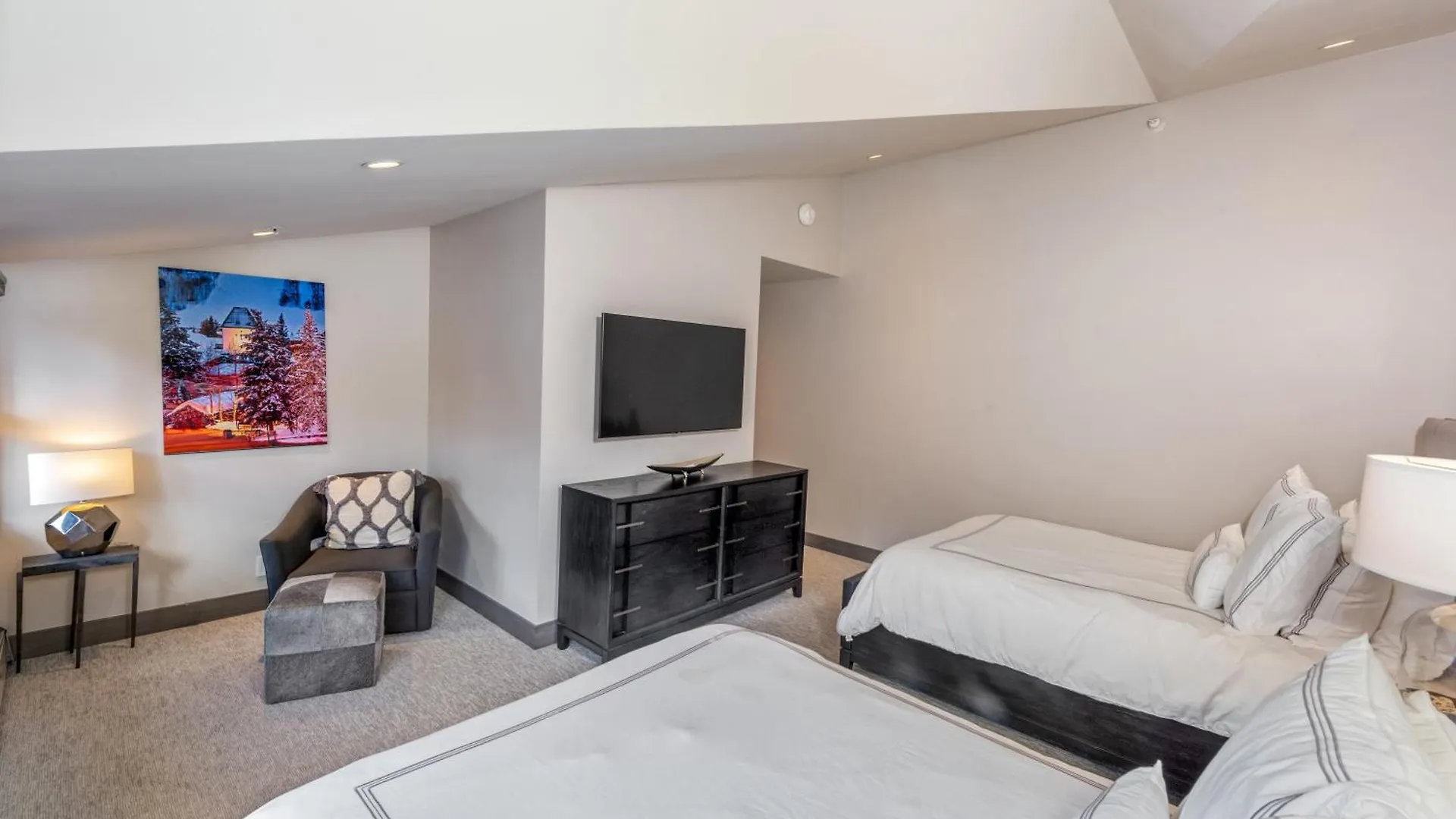 Christiania Condominiums- Coraltree Collection Resort Vail