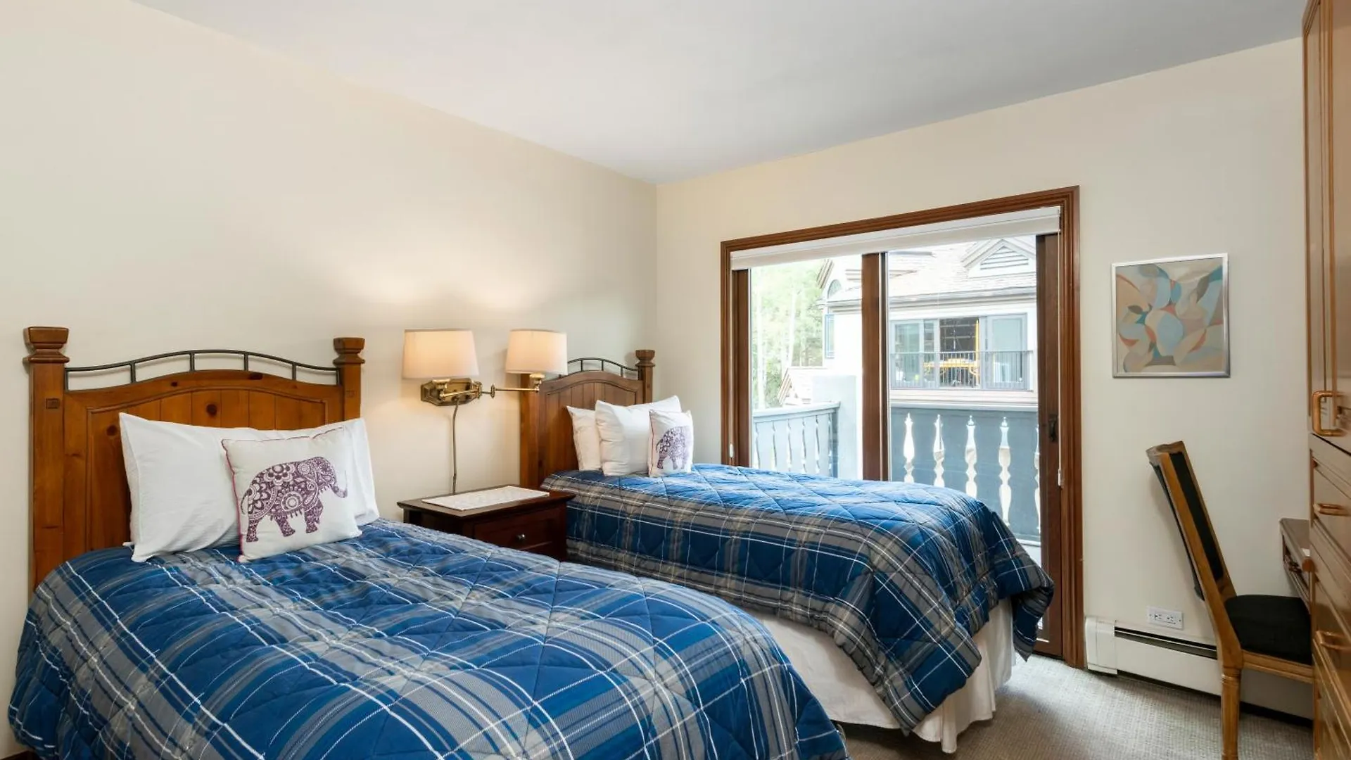 Resort Christiania Condominiums- Coraltree Collection Vail