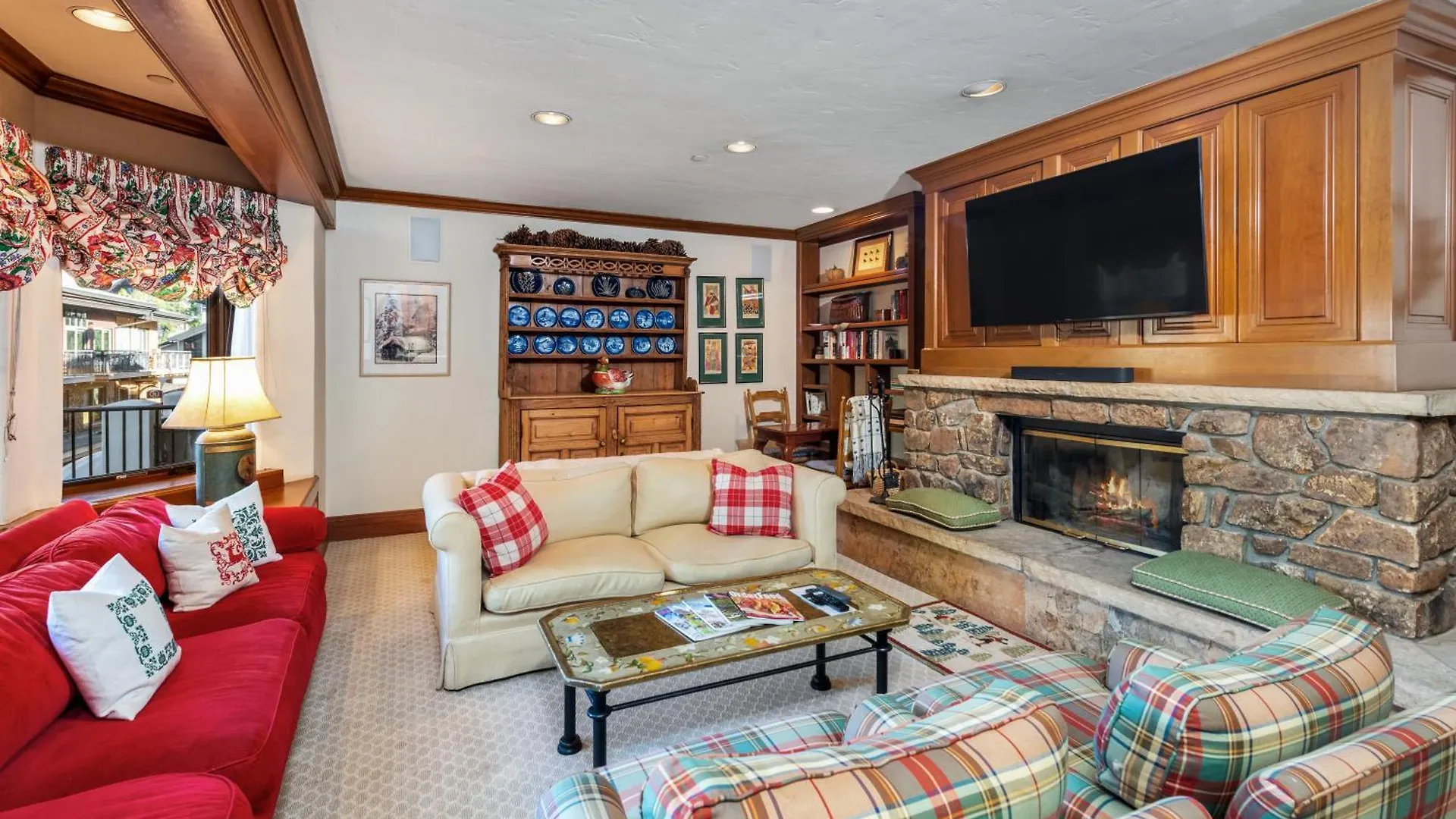 Christiania Condominiums- Coraltree Collection Vail