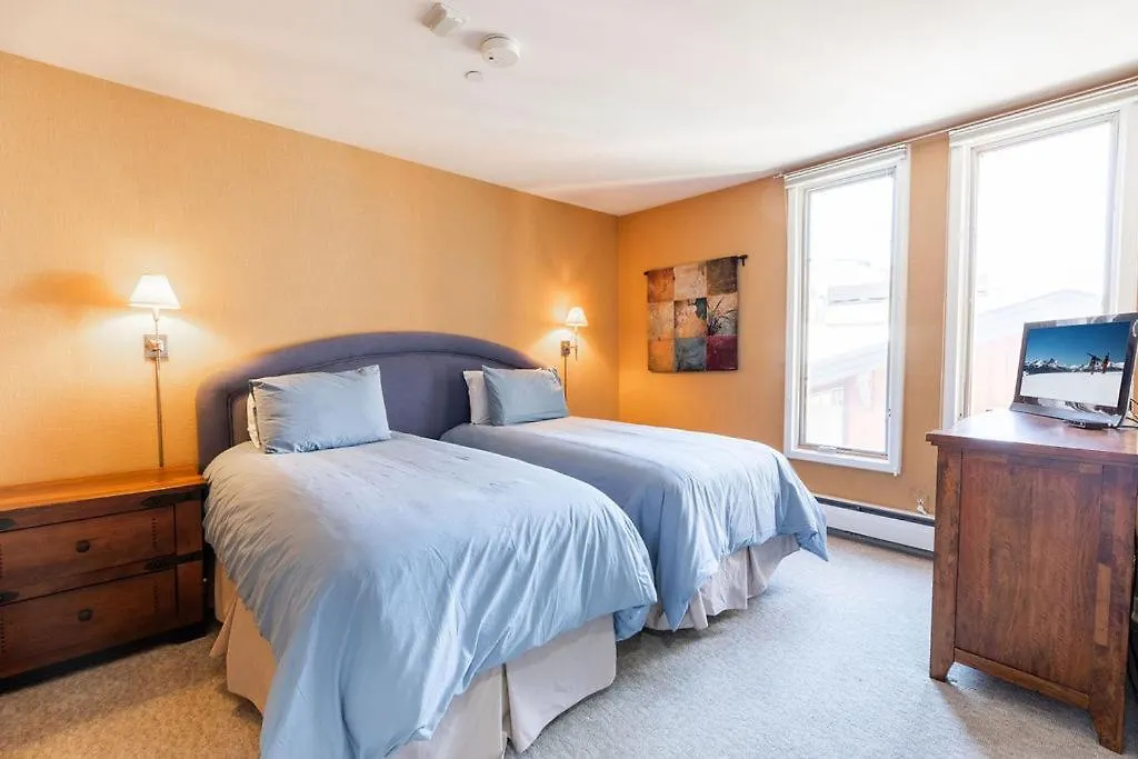 Village Center By Realty Apartment *