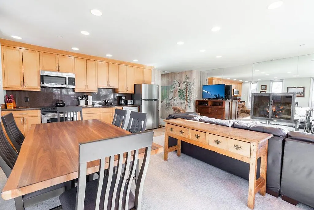 Village Center By Realty *