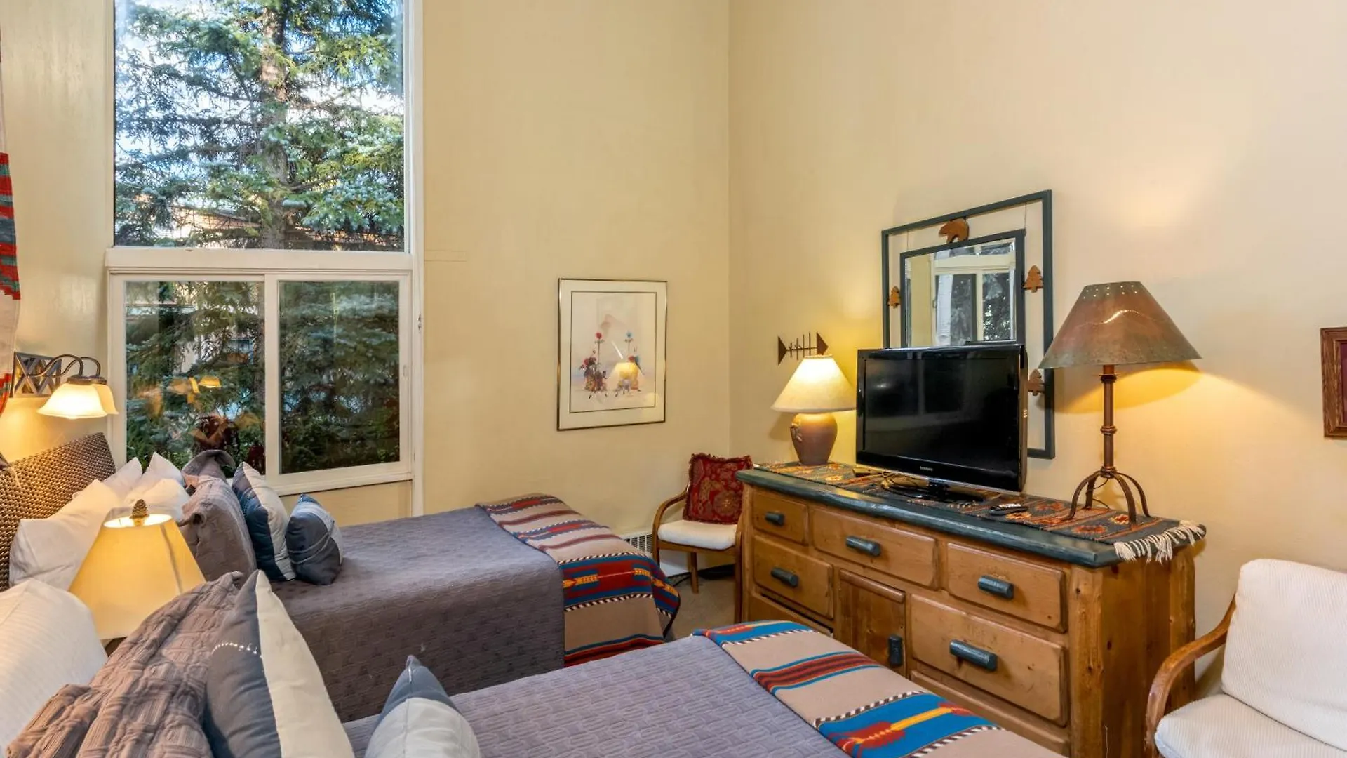 Christiania Condominiums- Coraltree Collection 3* Vail