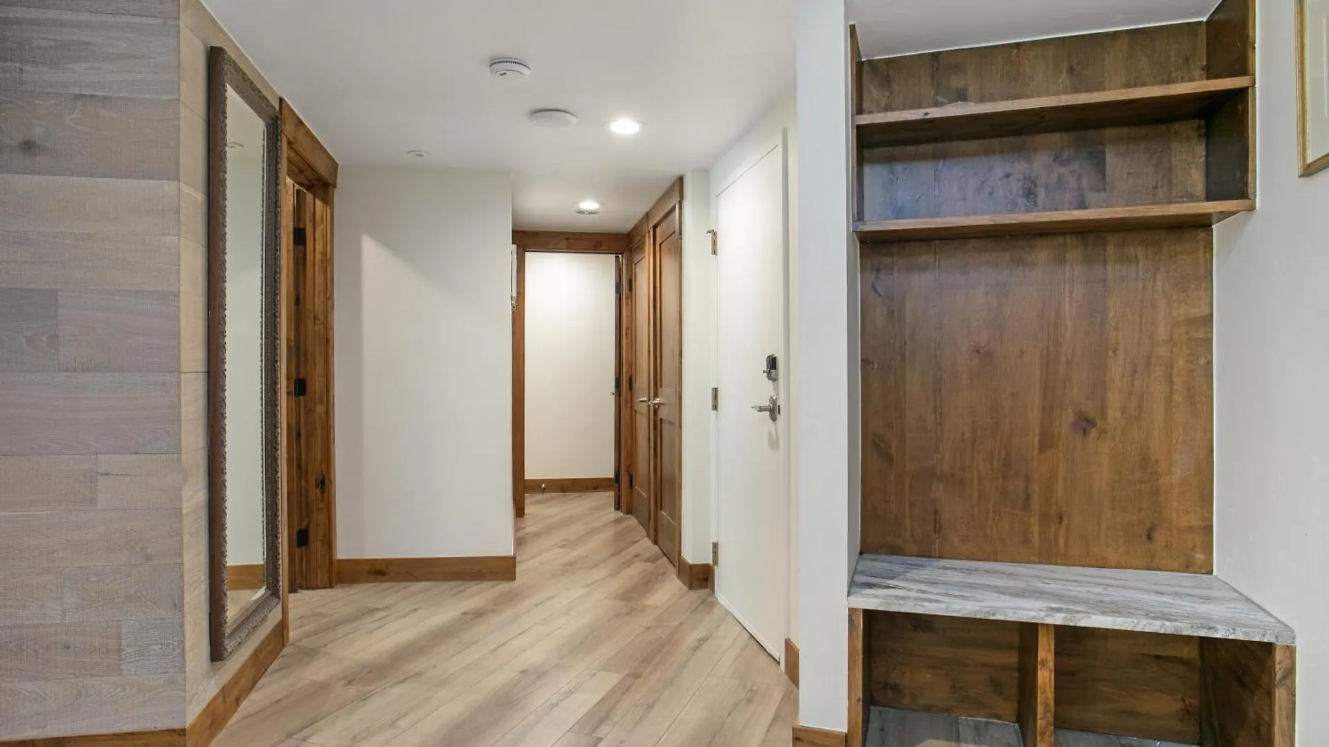 103 Fallridge
