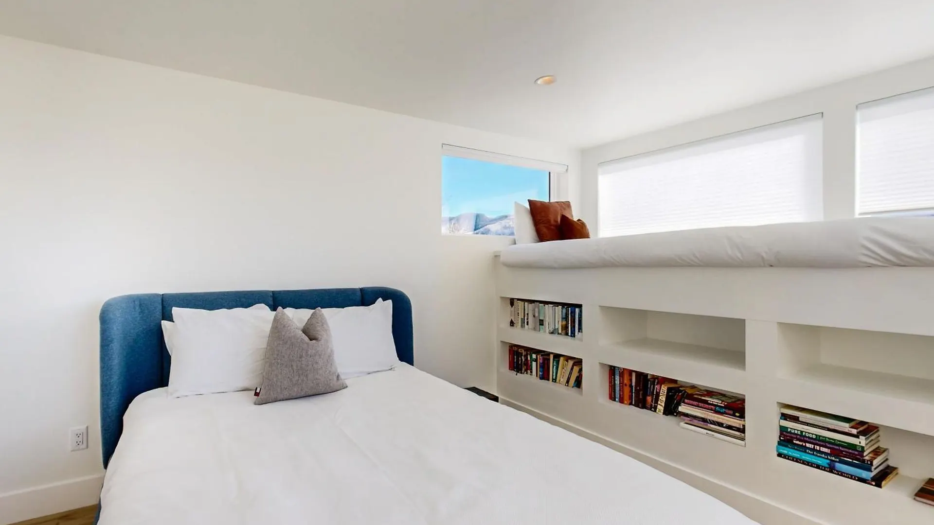 Snowfall Sanctuary, Unit 12 Holiday home