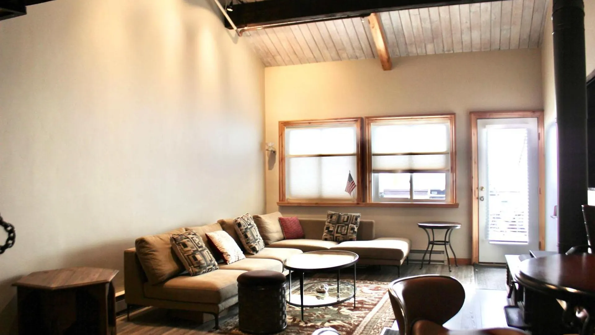 Apartment Modern Cabin-style Loft In On Shuttle Route Vail