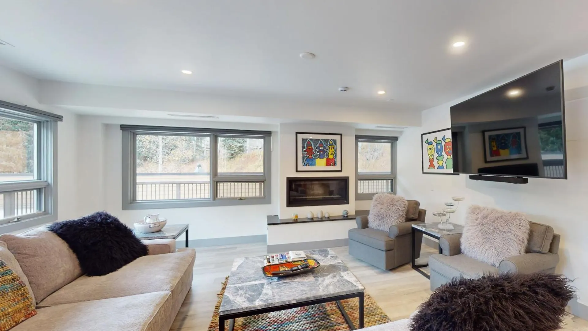 Fallridge Apartment