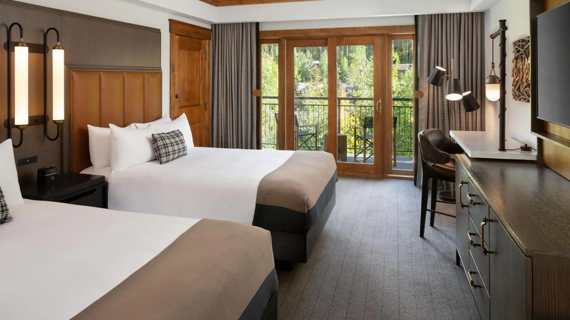 The Hythe, A Luxury Collection Resort, 4* Vail