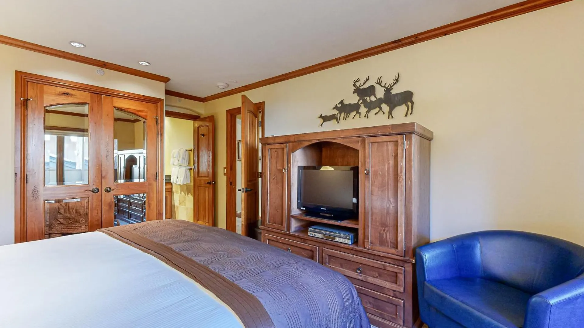 Lion Square South 650 Aparthotel Vail