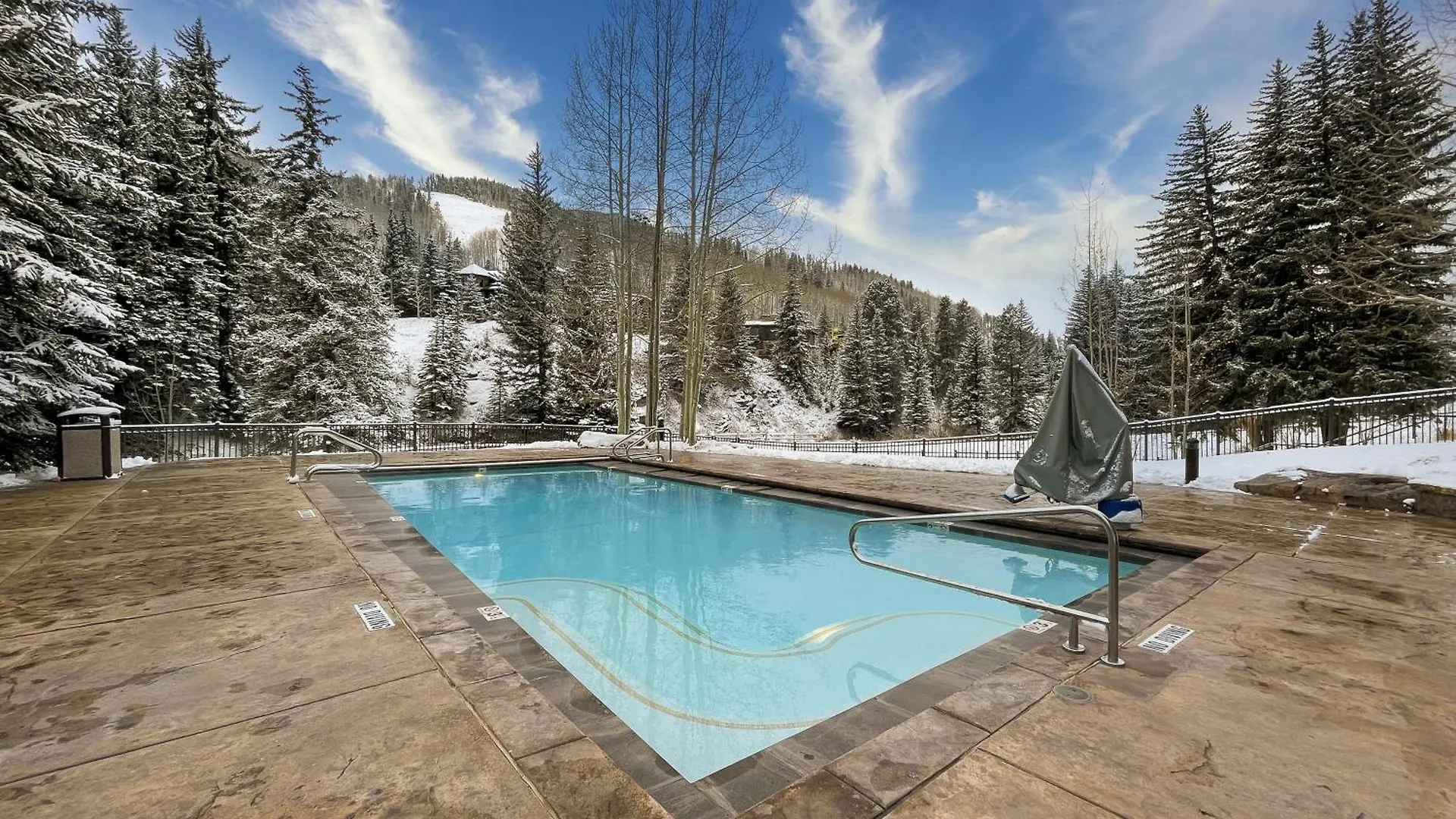 Lion Square East 313 Chalet Vail