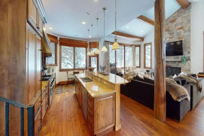 4 Bedroom Luxury Private In Vails Cascade Village With Mountain Views And Pool Access Holiday home *