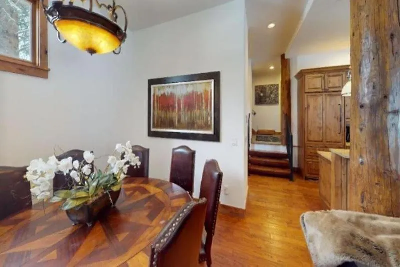 Holiday home 4 Bedroom Luxury Private In Vails Cascade Village With Mountain Views And Pool Access Vail