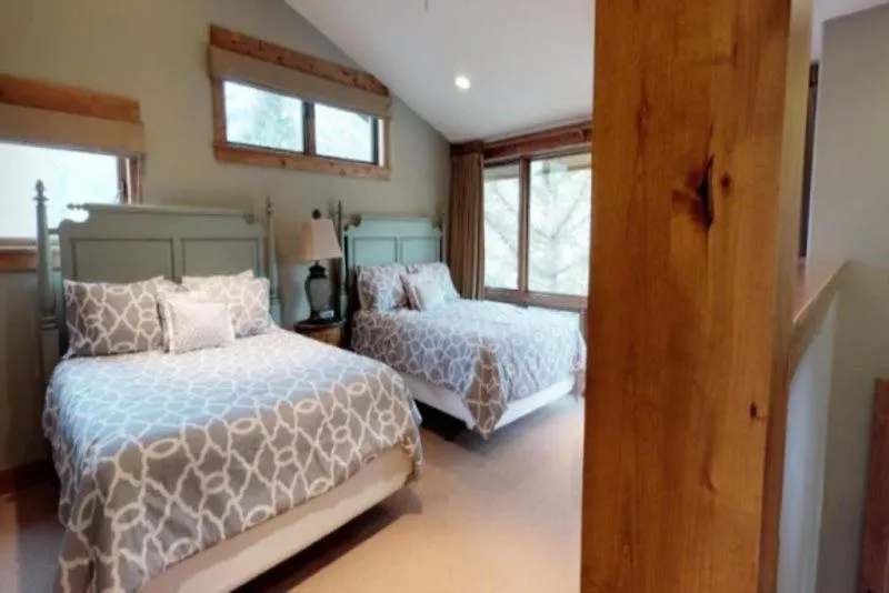 4 Bedroom Luxury Private In Vails Cascade Village With Mountain Views And Pool Access * Vail