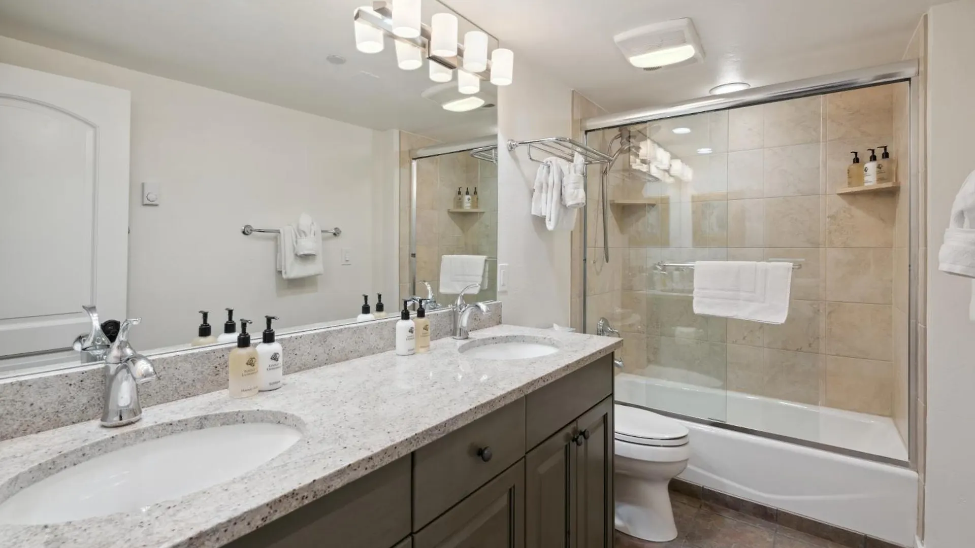 Apartment At Lionshead 380 Vail