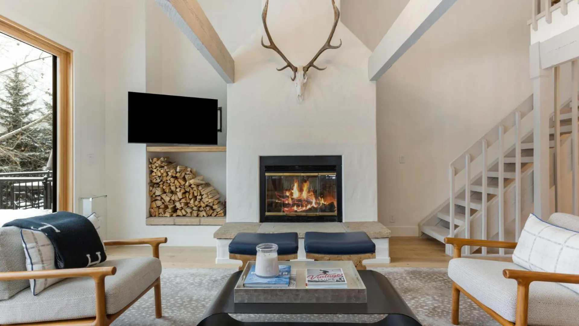 Holiday home Novelle - Renovated, Chic Contemporary On Gore Creek With Hot Tub *
